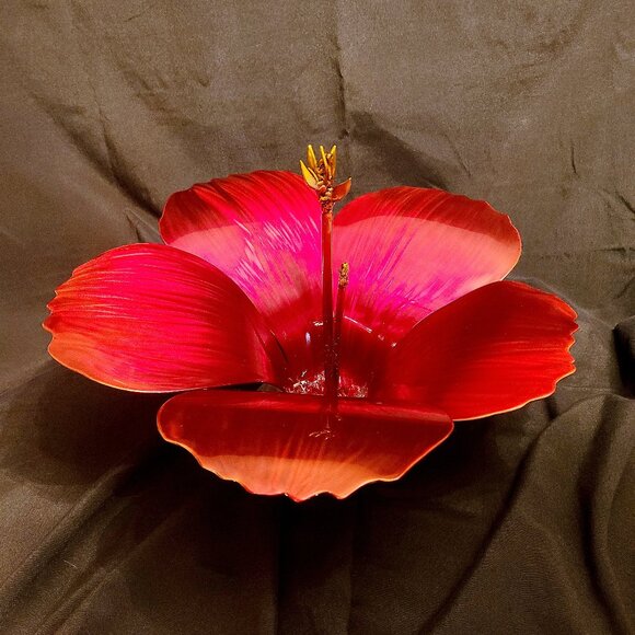 Red Flower II - Picture 1 of 4